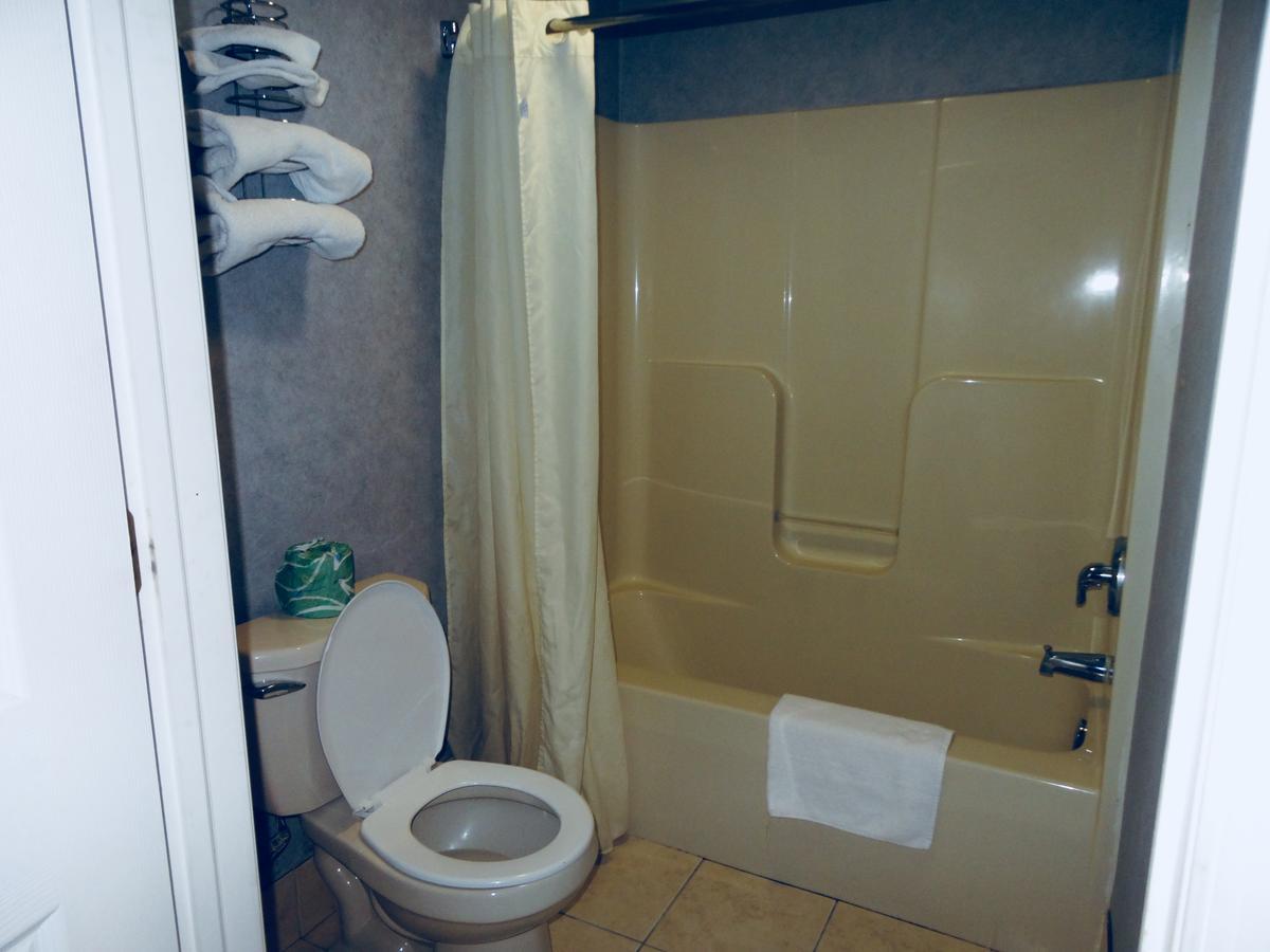 Village Inn & Suites - Smithville Zewnętrze zdjęcie